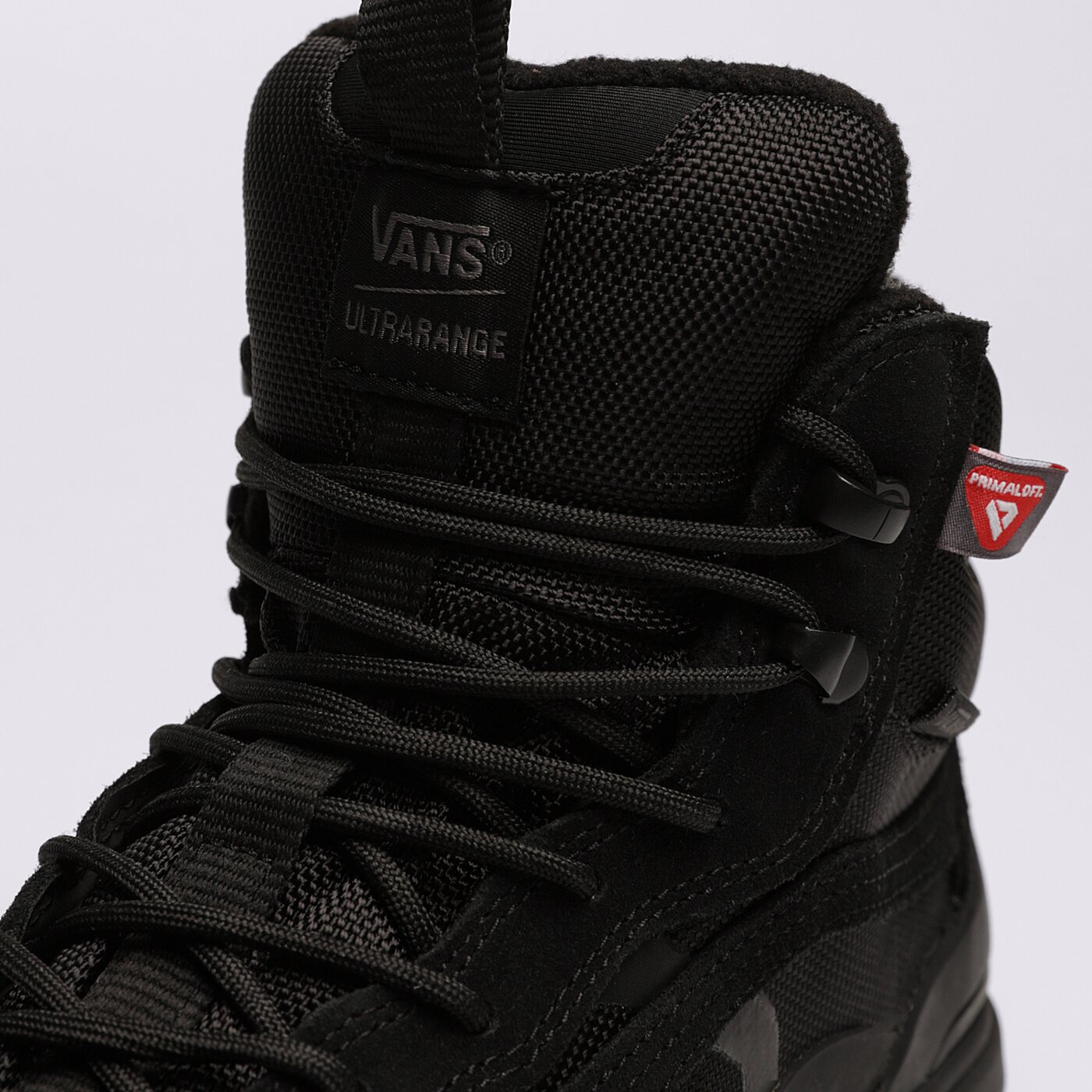 VANS UA ULTRARANGE EXO HI MTE-2 Schwarz