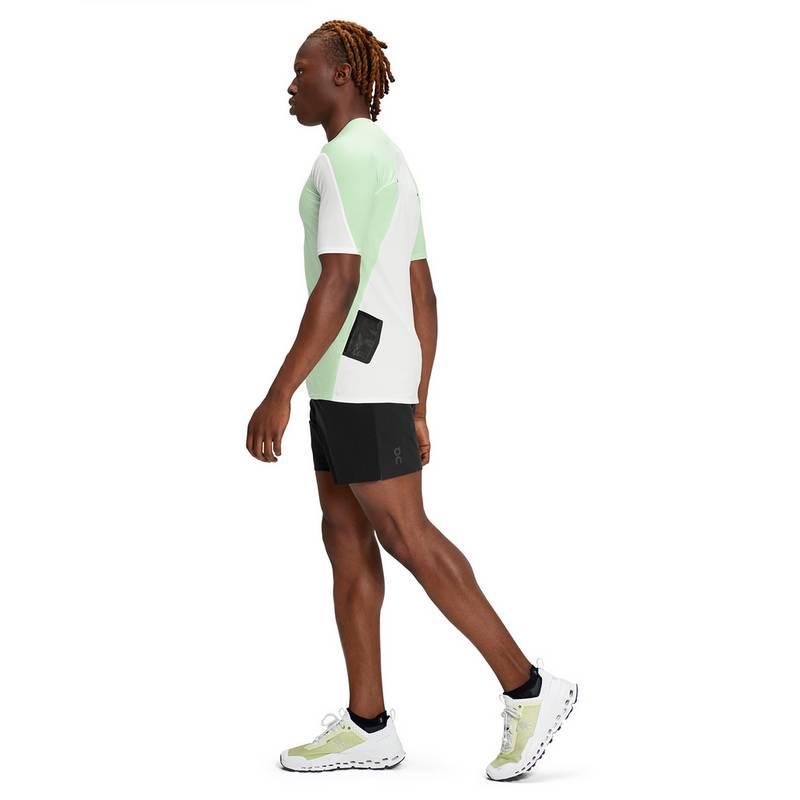 On ULTRA SHORTS Funktionsshorts Herren