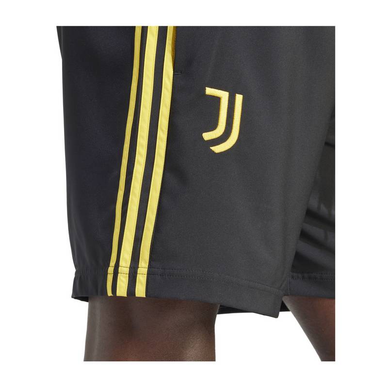 adidas Juventus Turin DNA Short Fußballshorts