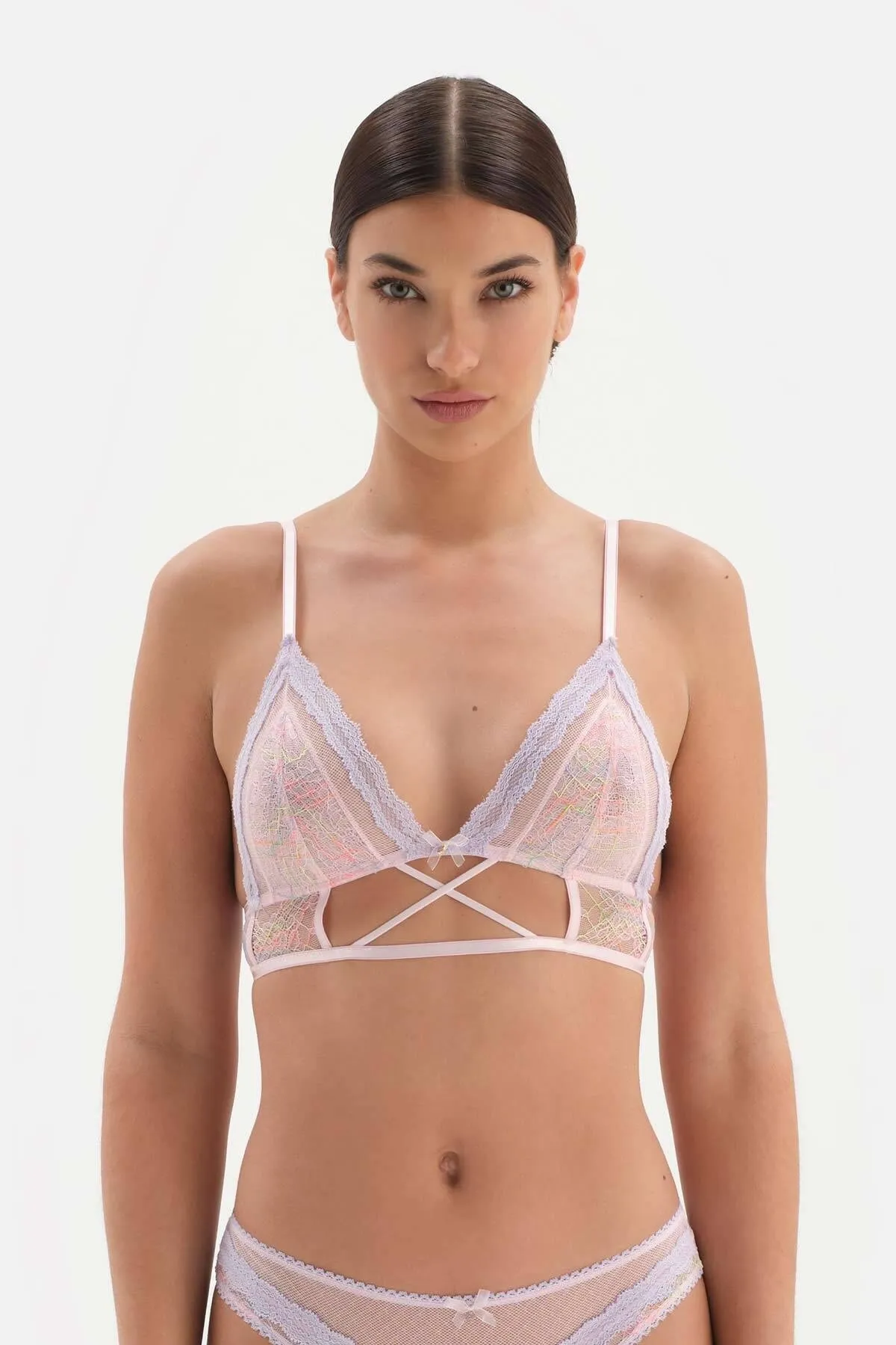 Dagi  Weiches Bralette mit rosa Accessoire-Detail