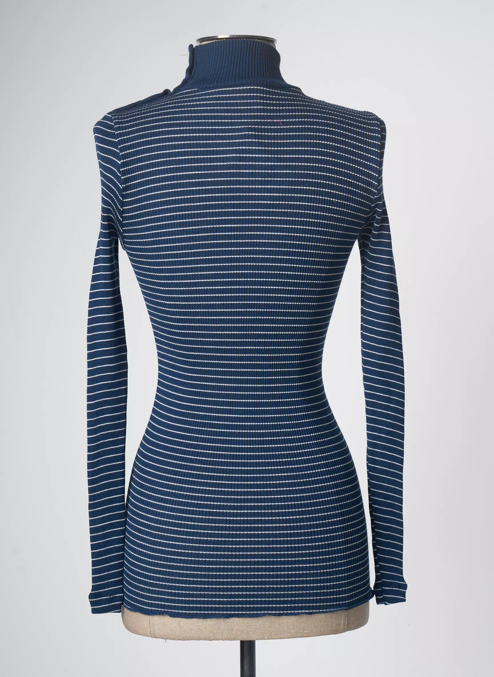 Lisanza Sous Pulls 1 Femme couleur bleu