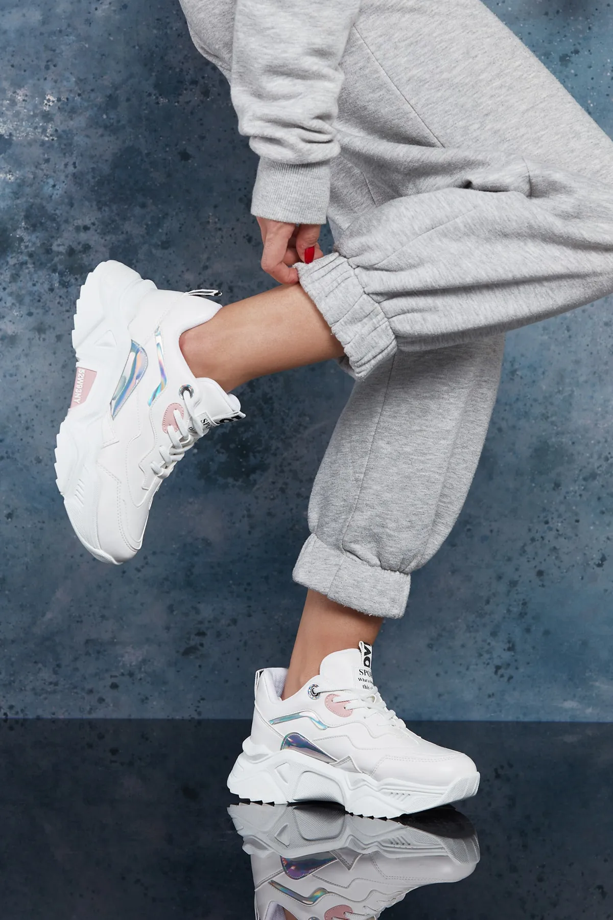 DARK SEER  Weißer Powder-Sneaker für Damen