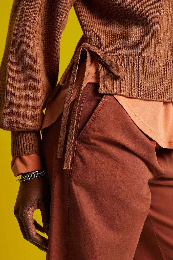 Pullover aus Kaschmirmix mit Spitzendetail