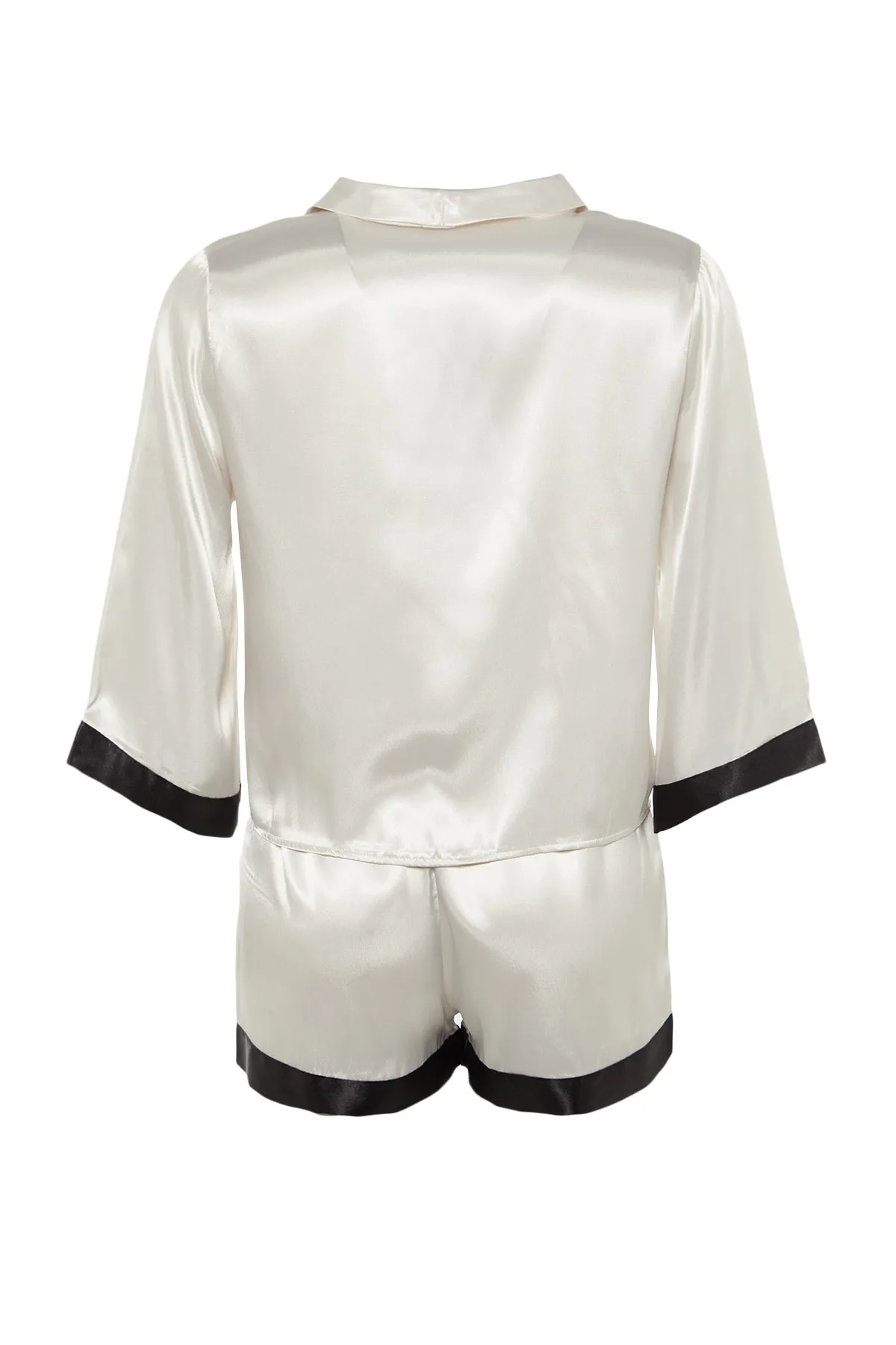 Trendyol Collection  Ecru gestreiftes Satin-Hemd-Shorts-Web-Pyjama-Set THMSS22PT0627