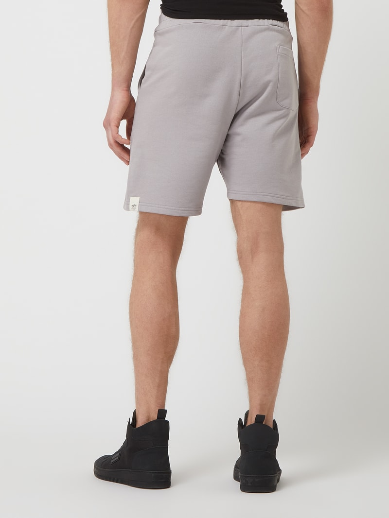 Sweatshorts aus Bio-Baumwolle in mittelgrau