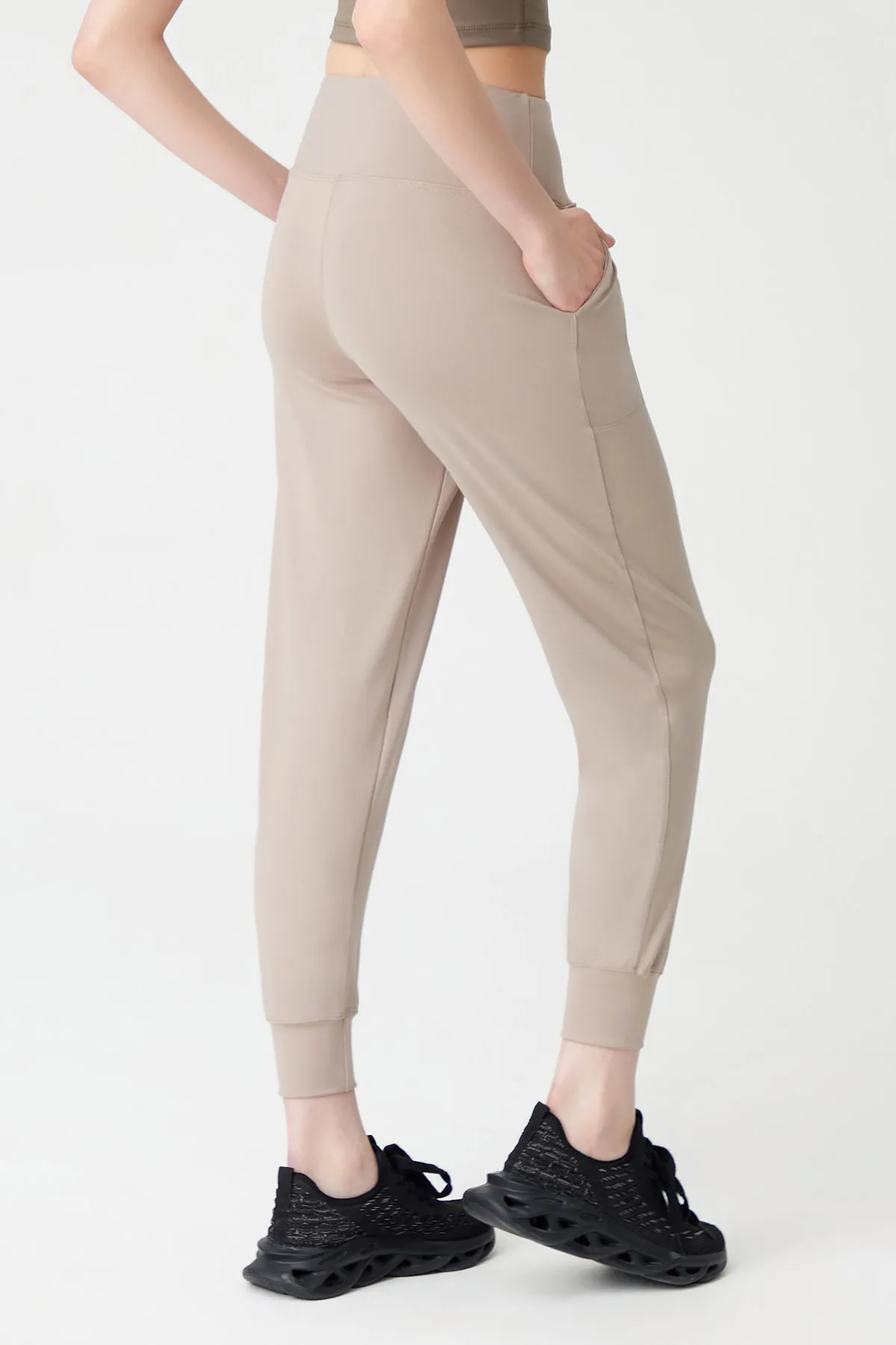 LOS OJOS  Beigefarbene Jogginghose mit hoher Taille für Damen