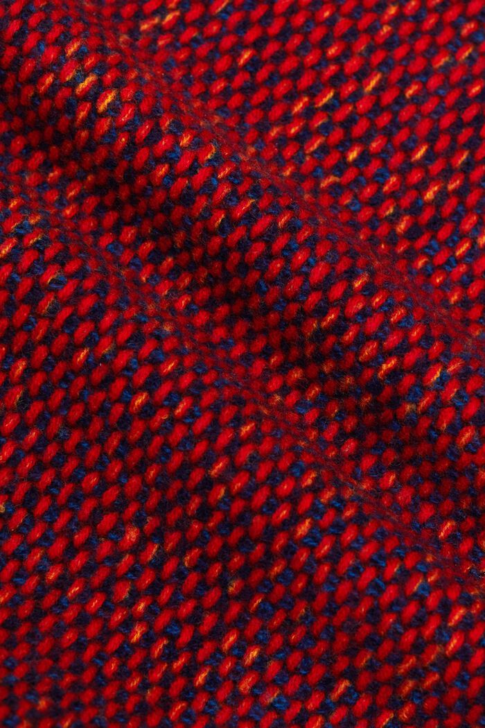 Strukturierter Wollpullover mit Rundhalsausschnitt