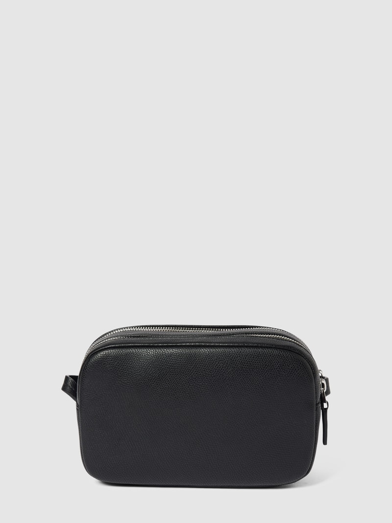 Crossbody Bag mit Label-Applikation Modell 'Chris' in schwarz