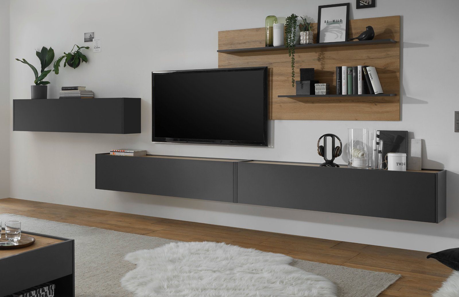 Furn.Design Wohnwand Center, (Komplett-Set, bestehend aus Lowboard 300 cm und Wandpaneel 155 cm), Breite 300 cm, mit Hänge-Lowboard