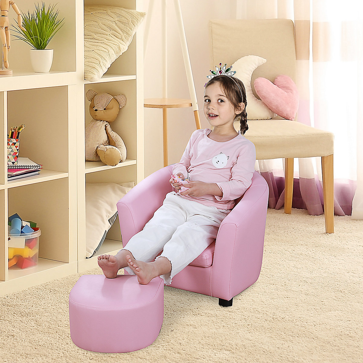 Kindersessel mit Fußhocker