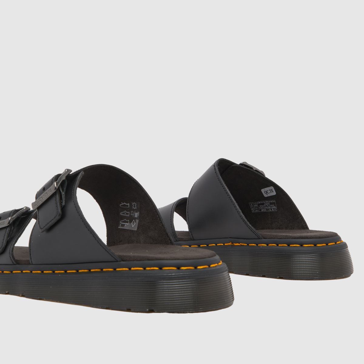 Dr. Martens Josef szandál fekete színben