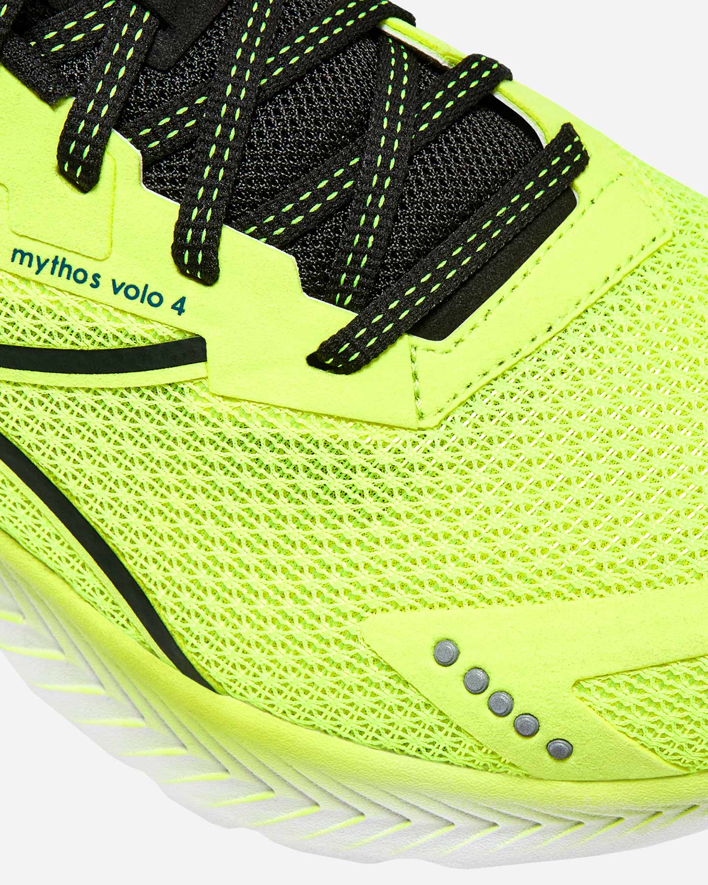 Scarpe Running Diadora Mythos Blushield Volo 4 M 101.180253-C4102