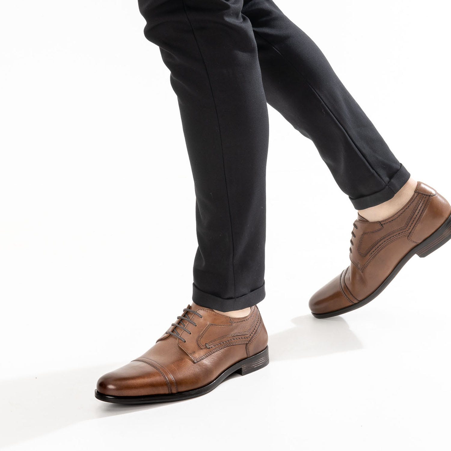 Derby marron en cuir