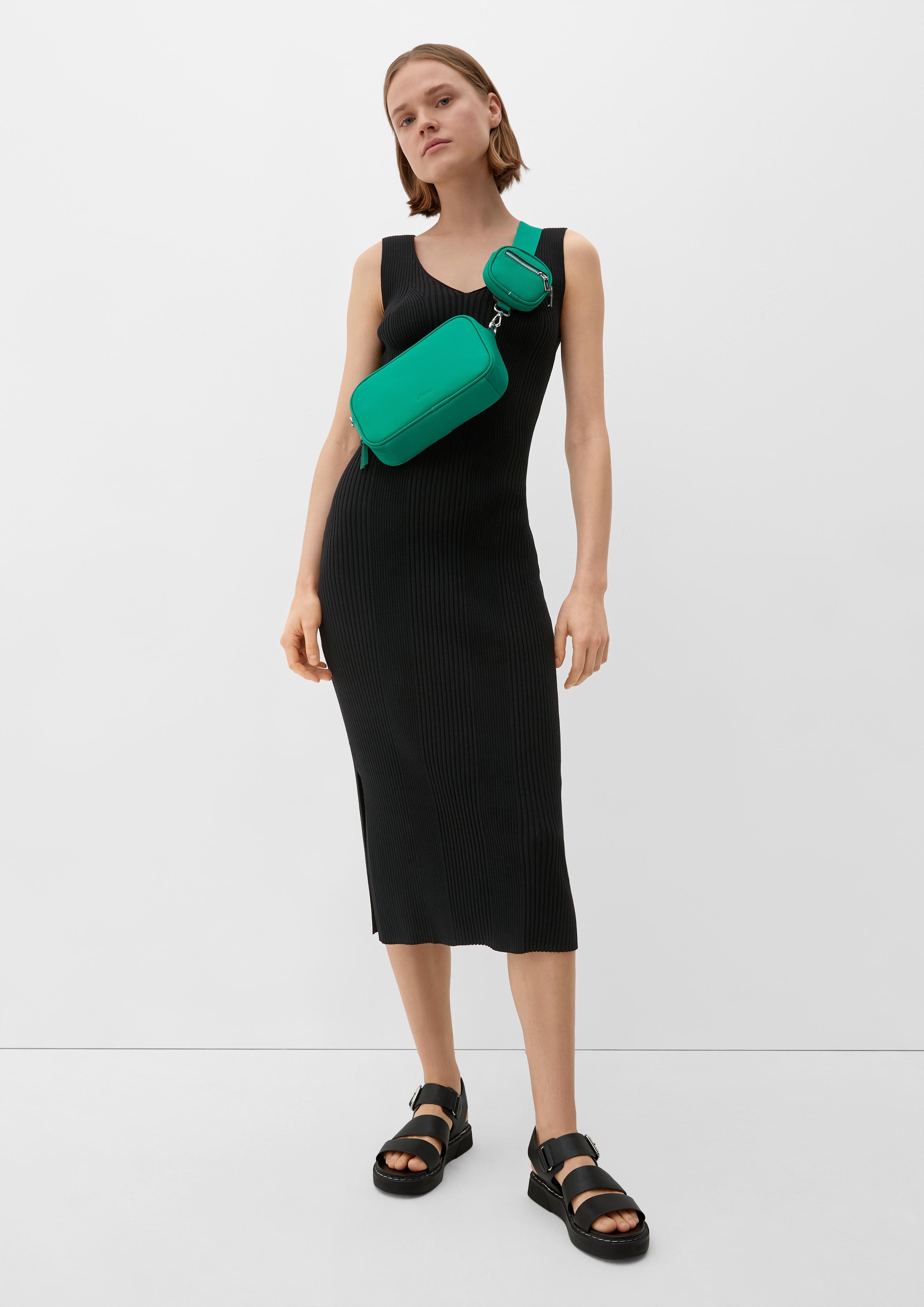Maxi-Kleid mit Rippstruktur  2129894-9999
