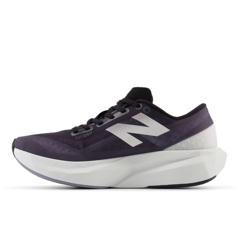 New Balance Fuel Cell Rebel V4 WFCXLK4-B / lila