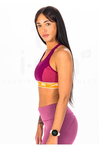 Nike Dri-Fit Swoosh