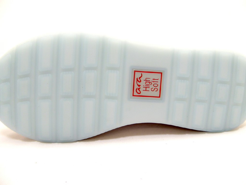 ARA Klassische Slipper weiss OSAKA