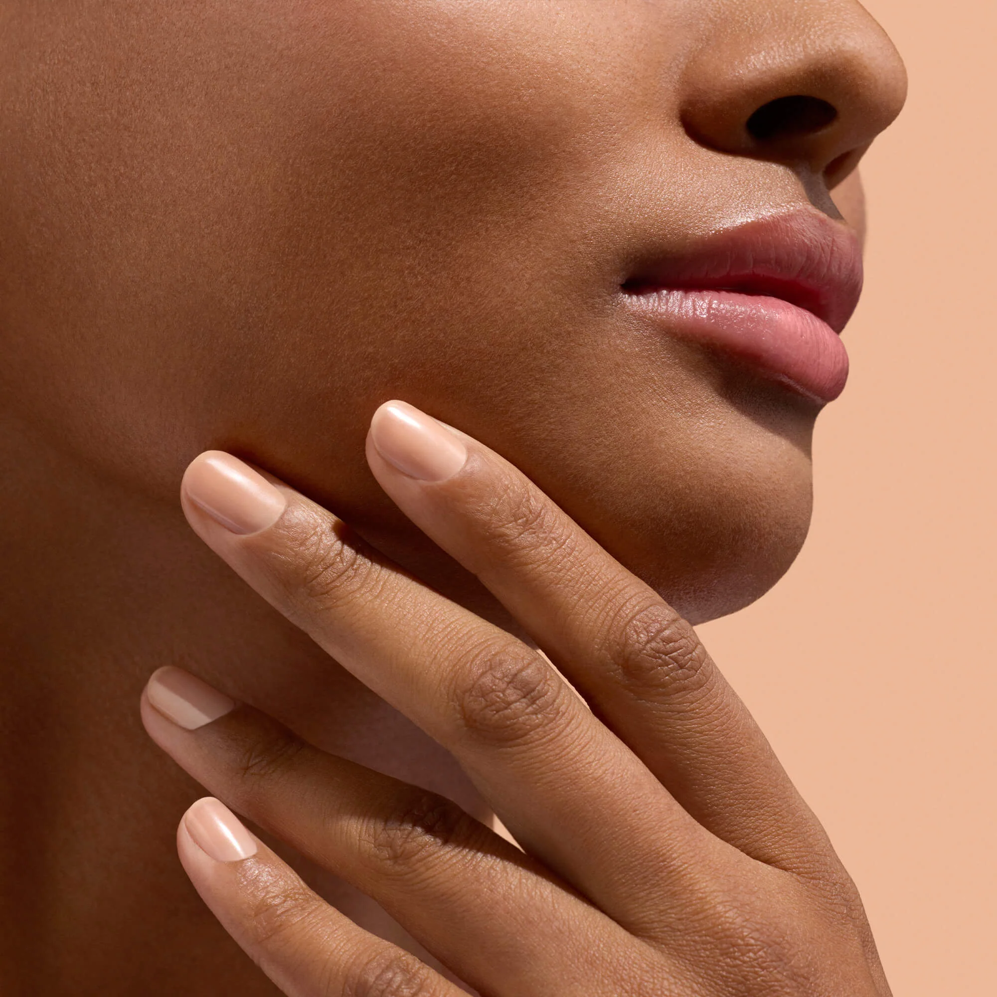 Soins des ongles ACTIVE - Lissage - Soin et vernis