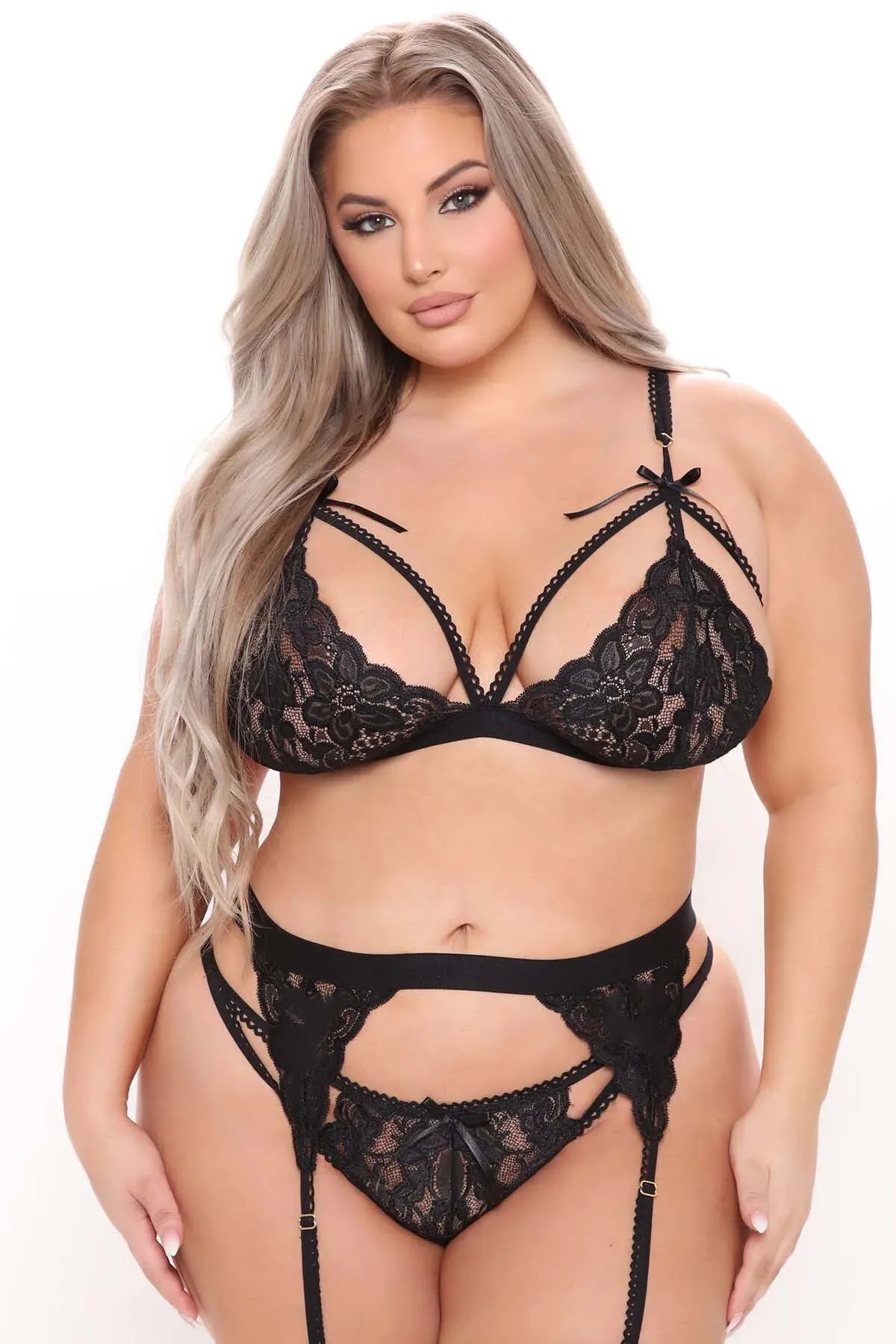 Merry See  Spezielles Design, Premium-Qualität, sexy Fantasy-Spitzen-BH mit Strumpfhalter und Höschen-Set