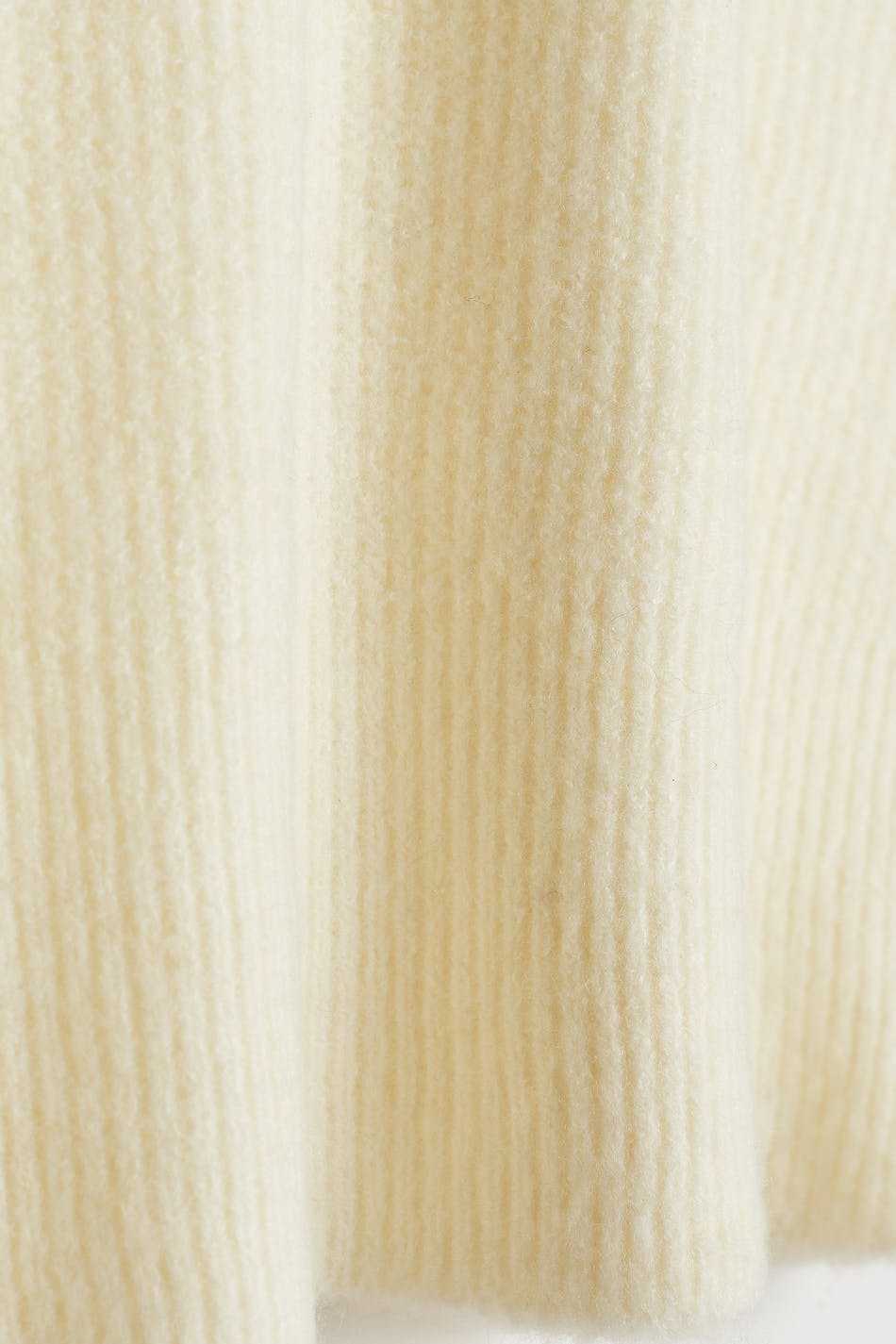 Lena knitted vest