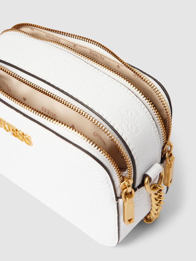 Crossbody Bag mit Metallic-Details Modell 'GEVA' in weiß