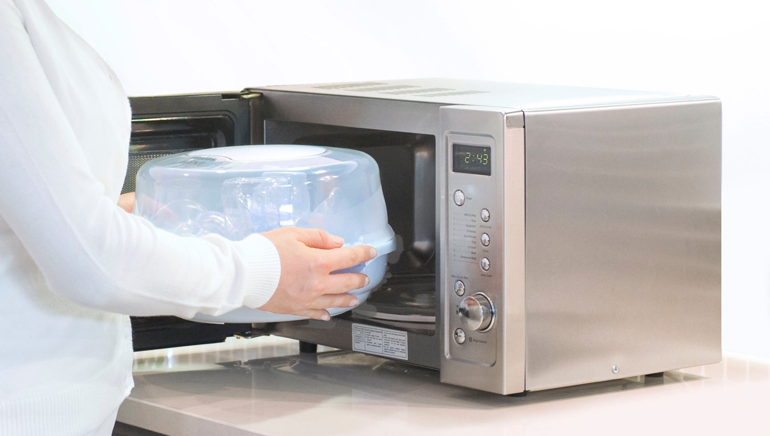 Philips AVENT Mikrowellen-Dampfsterilisator SCF281/02, fasst 4 Philips Avent Flaschen, sterilisiert in 2 Minuten