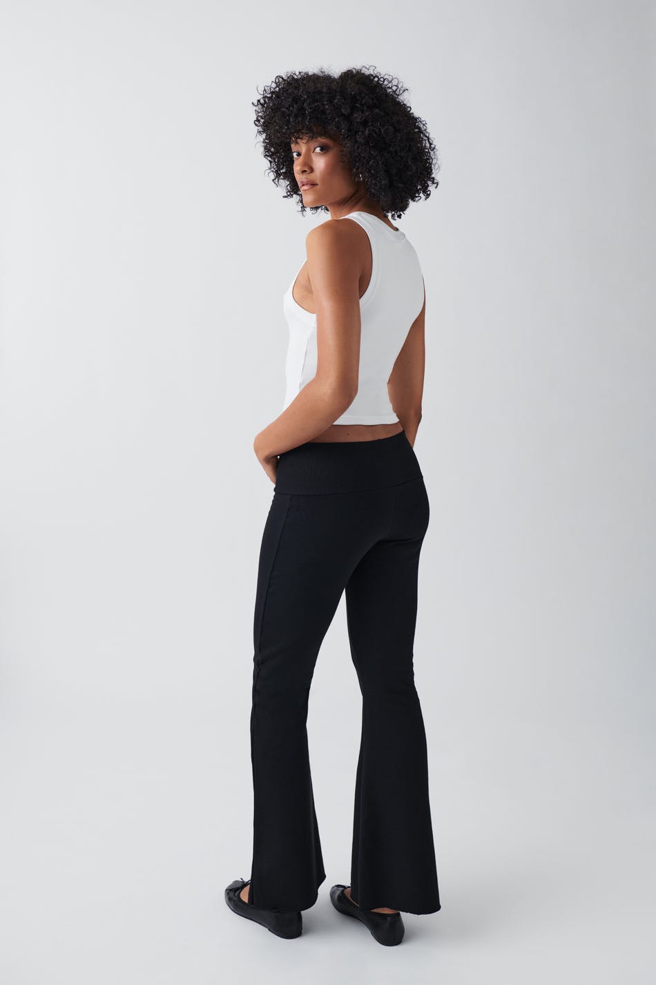 Low flare sweatpants