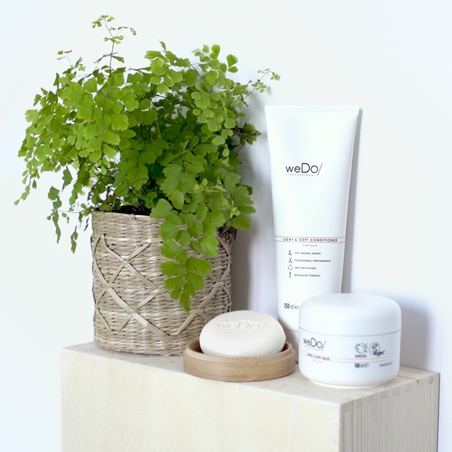 WeDo Shampooing solide Vegan Légèreté & Douceur 80G