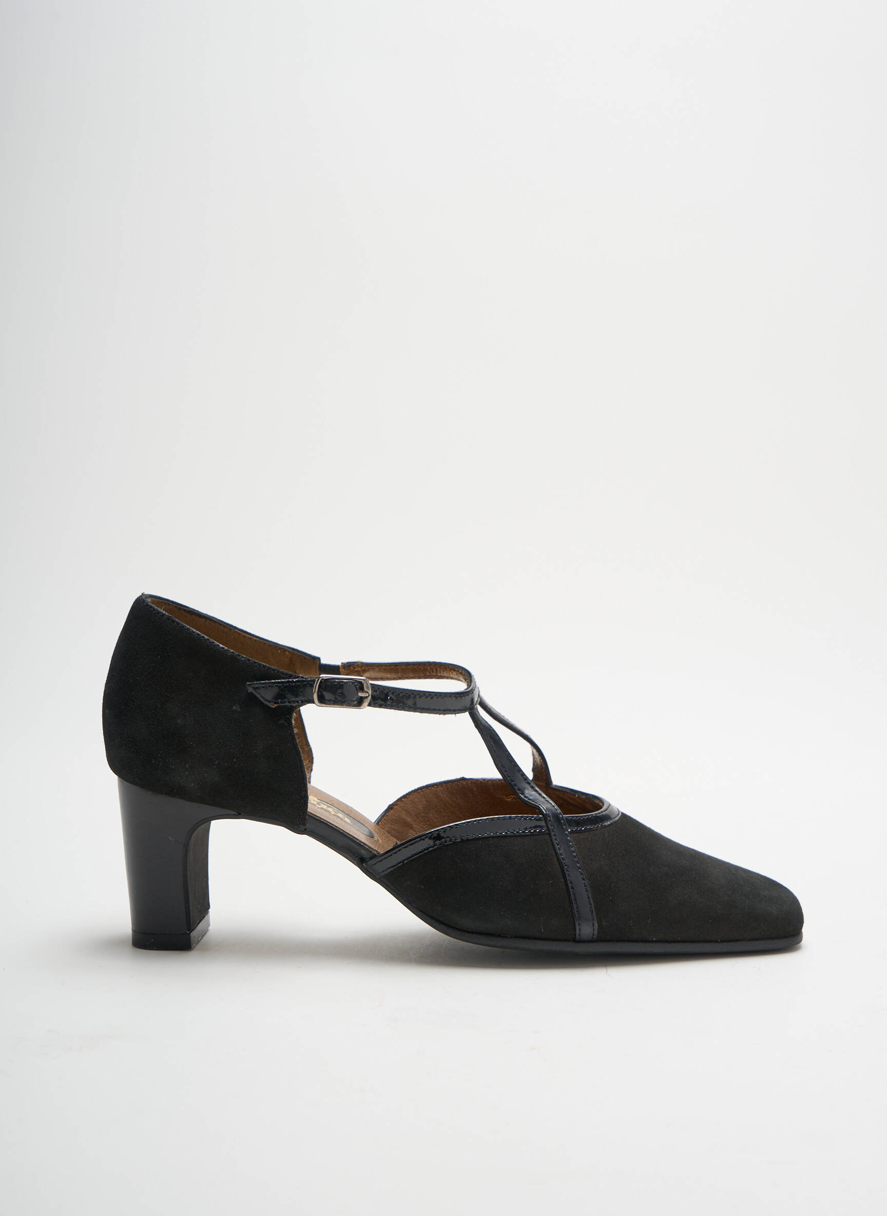 Artika Soft Sandales Nu Pieds Femme couleur noir