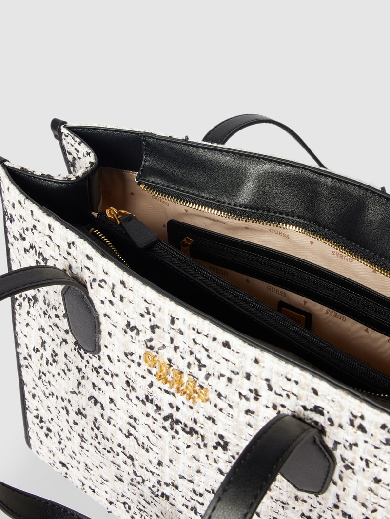Shopper mit Label-Detail Modell 'SILVANA' in ecru