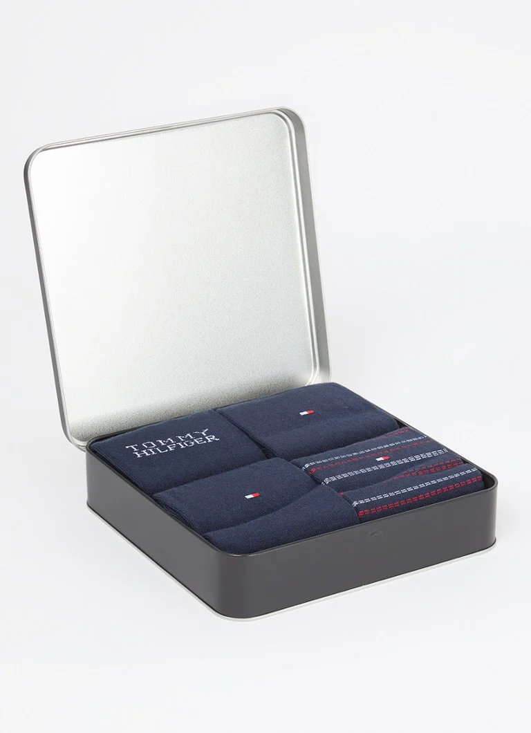 Șosete cu model Tommy Hilfiger, într-un pachet cadou de 4.