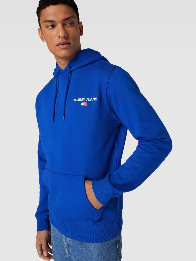 Hoodie mit Känguru-Tasche in royalblau