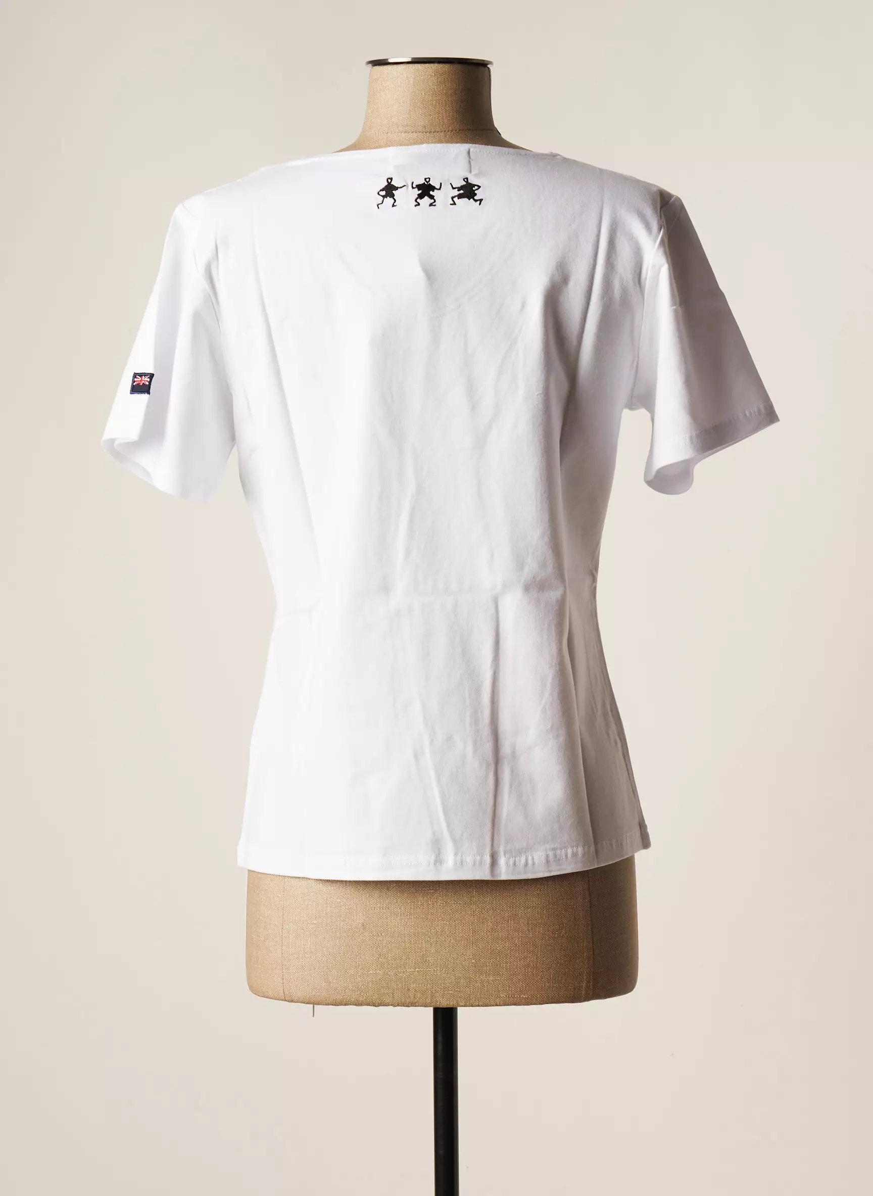 Haka Dance Tshirts Femme couleur blanc