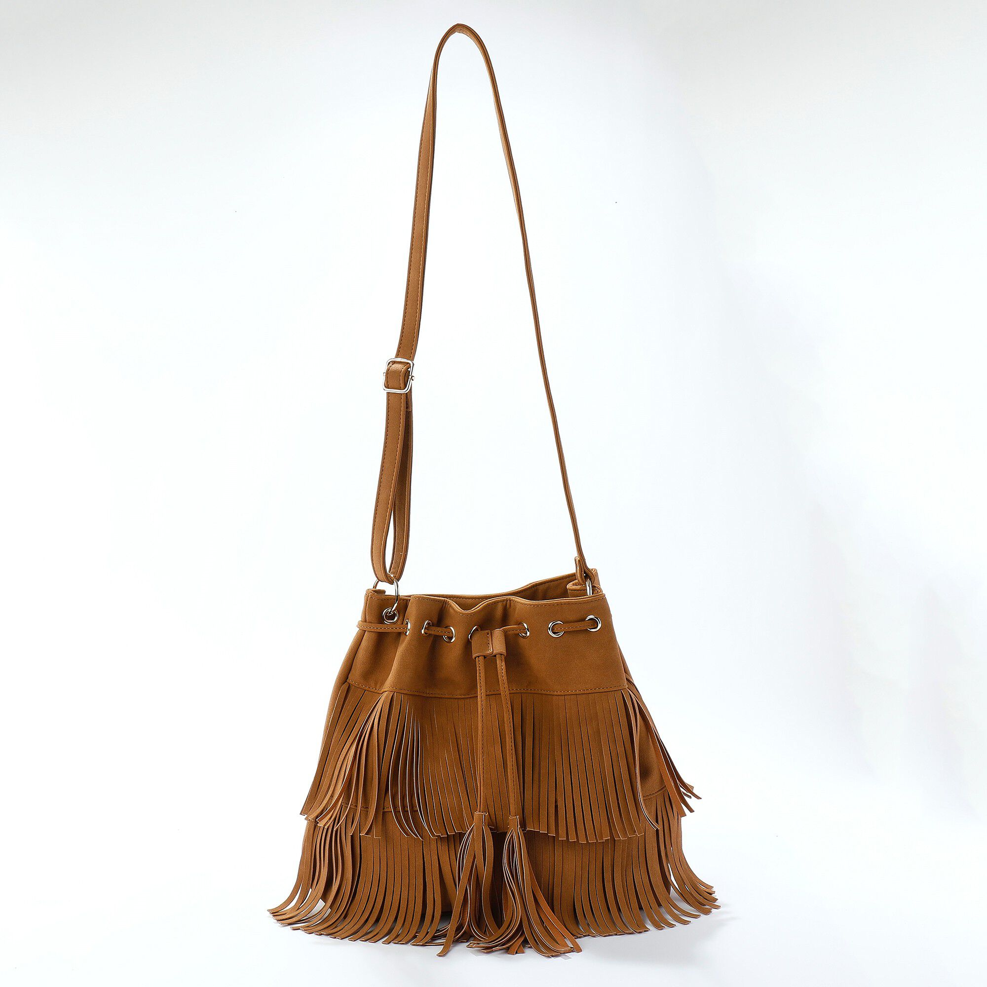 Sac forme seau à franges