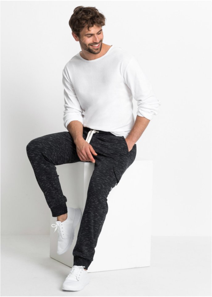 Jogginghose mit Cargotaschen