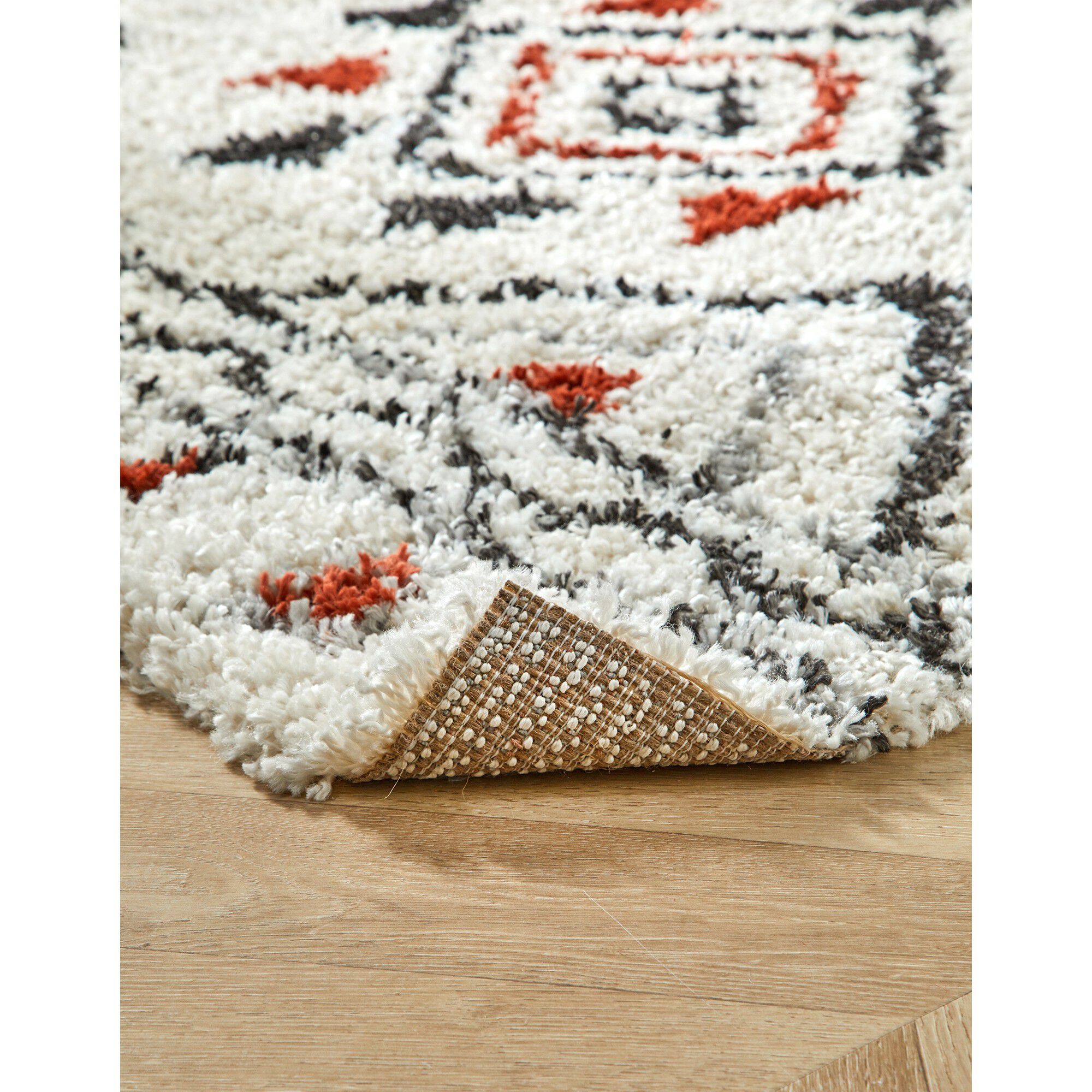 Tapis rectangulaire motif ethnique