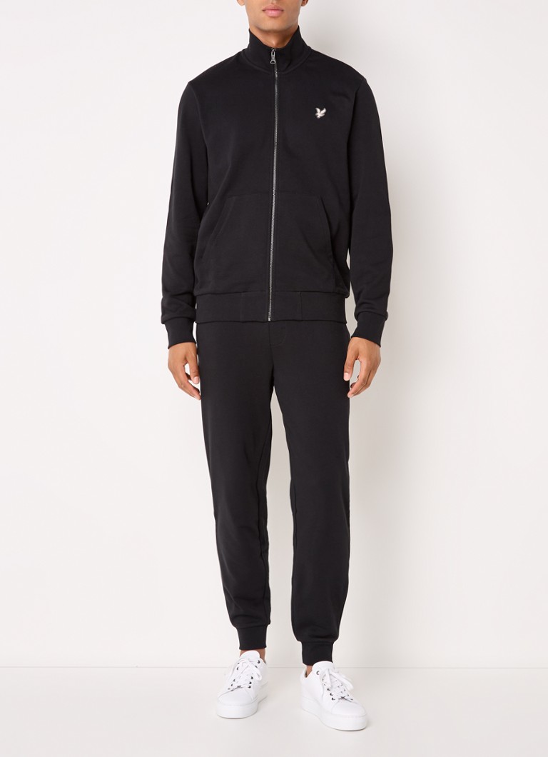 Hanorac Lyle & Scott din bumbac organic, cu logo și buzunare laterale.