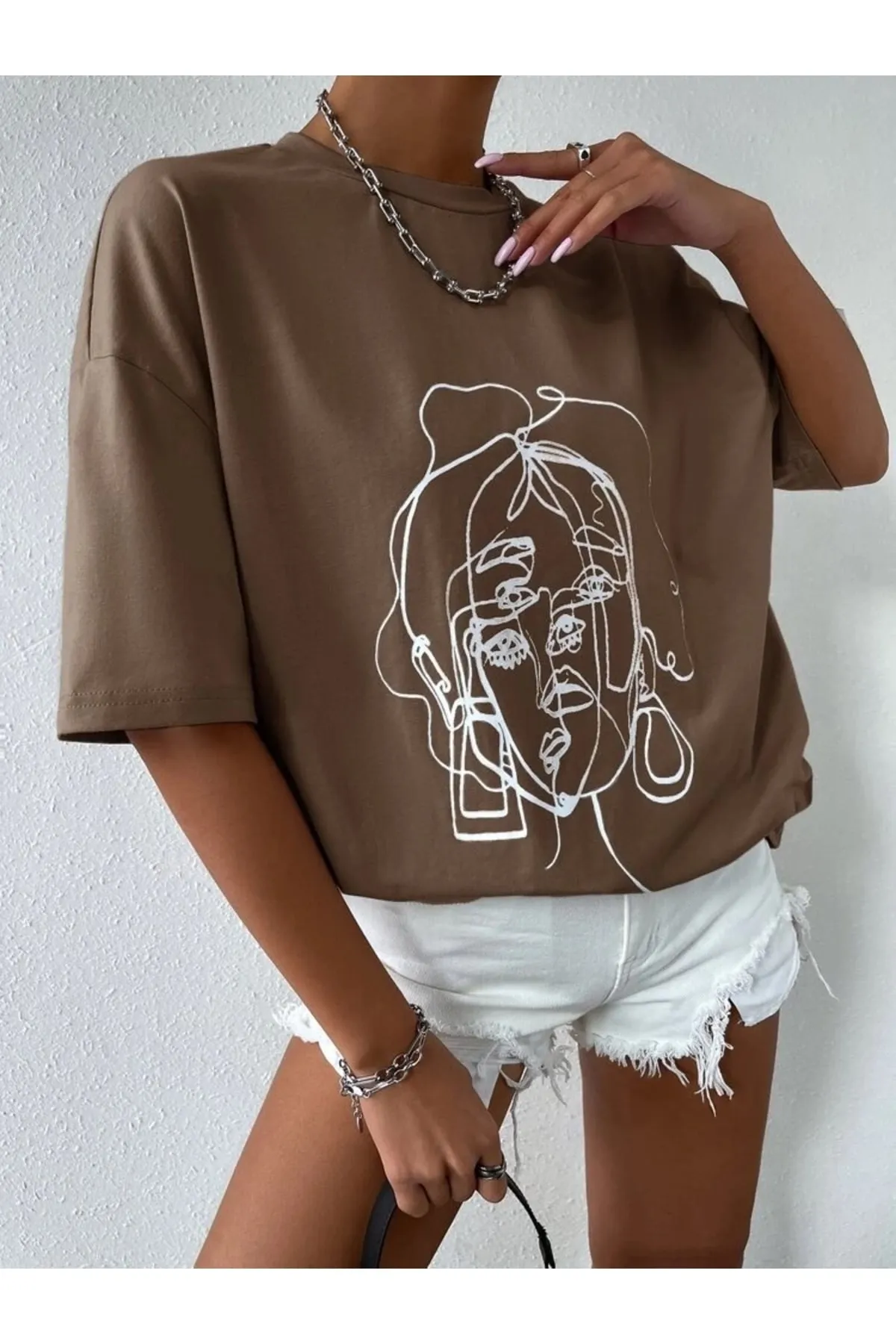 MOONBULL  Übergroßes T-Shirt mit braunem Gesichtsaufdruck
