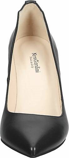 NeroGiardini Pumps