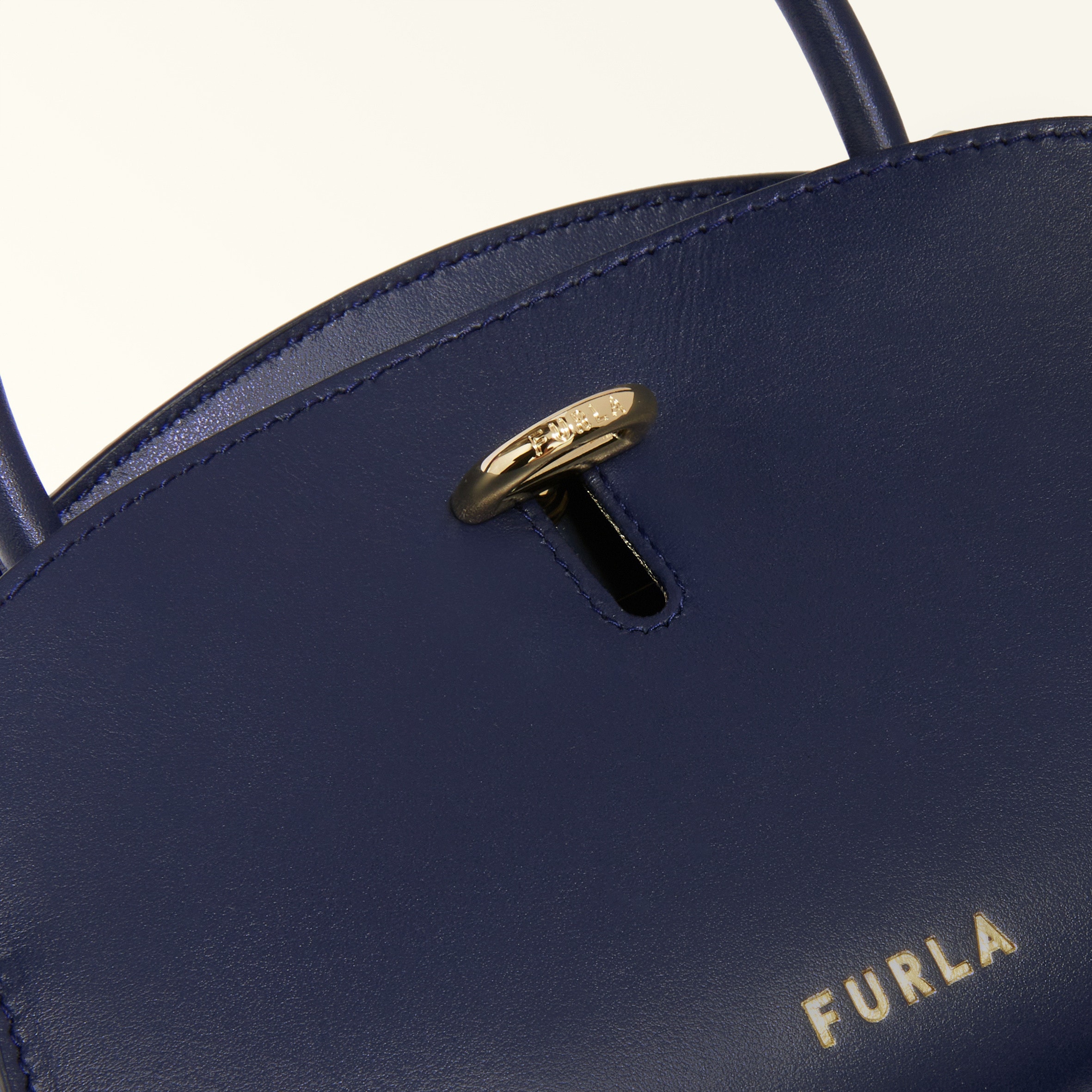 Furla Genesis