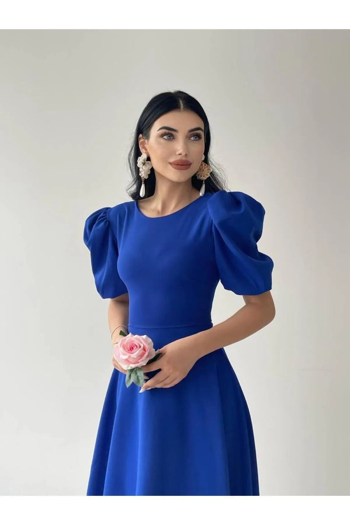 Afiş Butik  Saks – Blaues Midikleid mit Wassermelonenärmeln