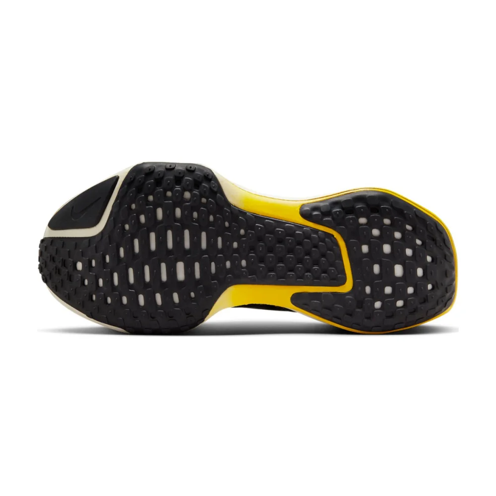 Nike Invincible Run 3 DR2660-002 / schwarz