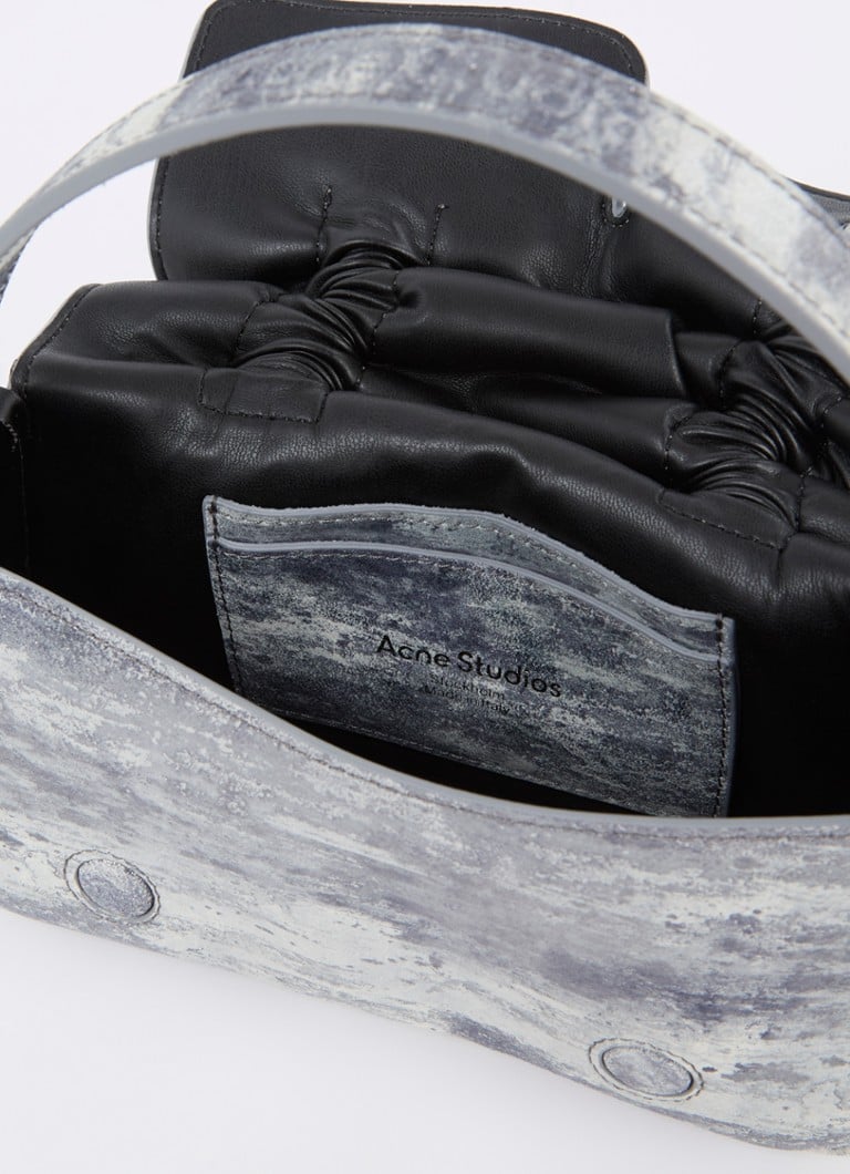 Acne Studios teļādas plecu soma ar noņemamu plecu siksnu