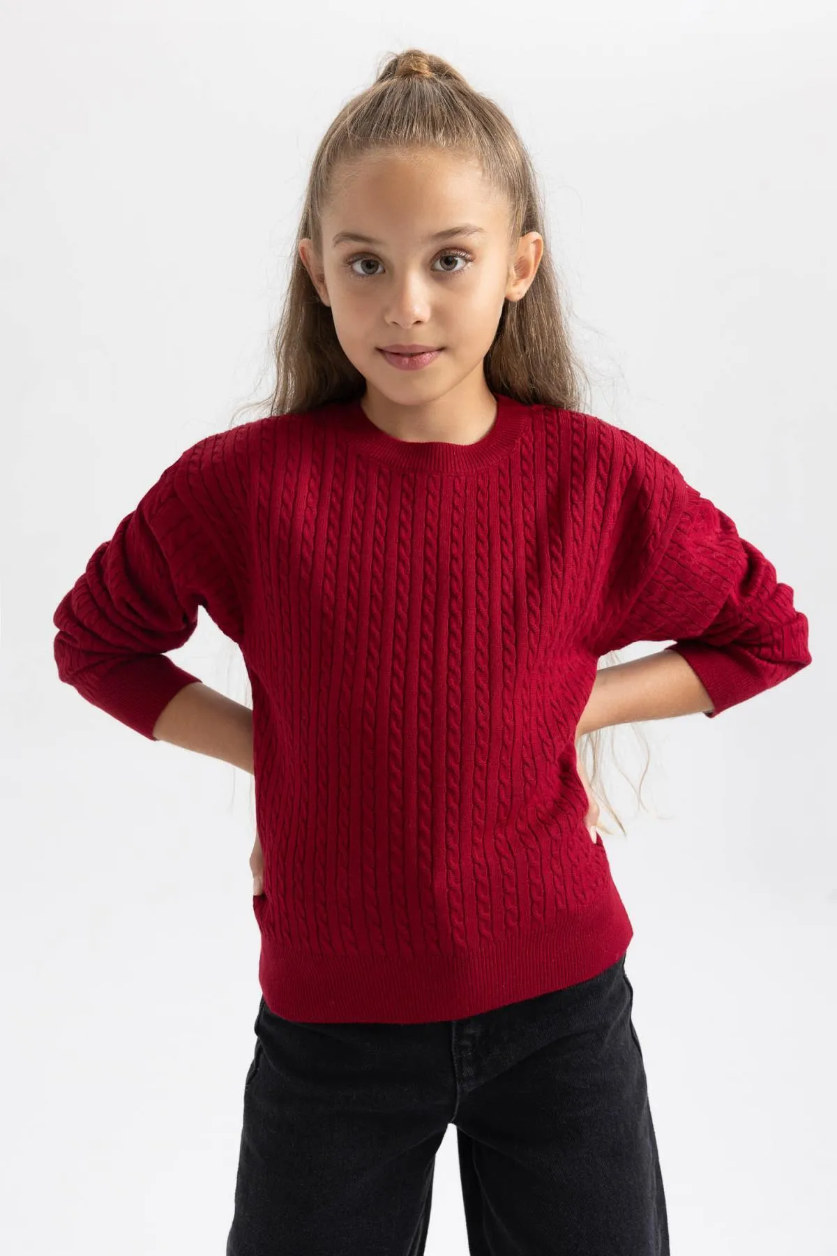 DeFacto  Mädchenpullover mit Rundhalsausschnitt B1701a823wn