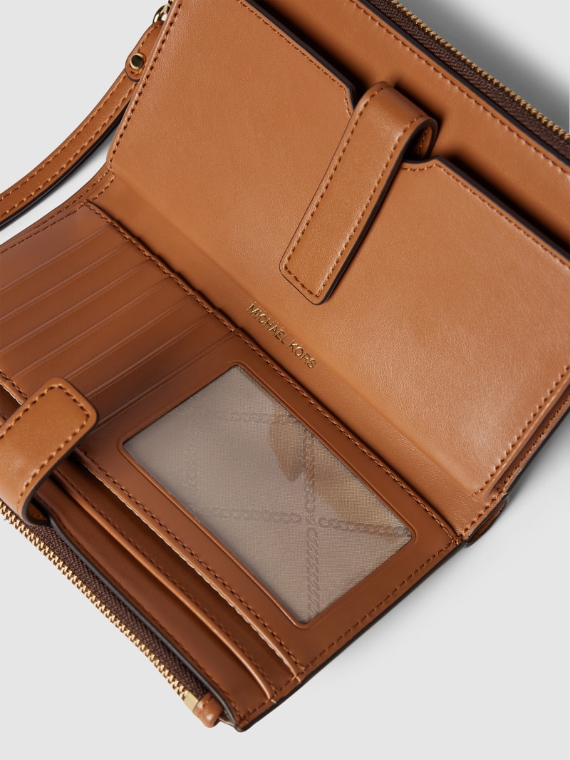 Portemonnaie mit Label-Print Modell 'JET SET' in mittelbraun