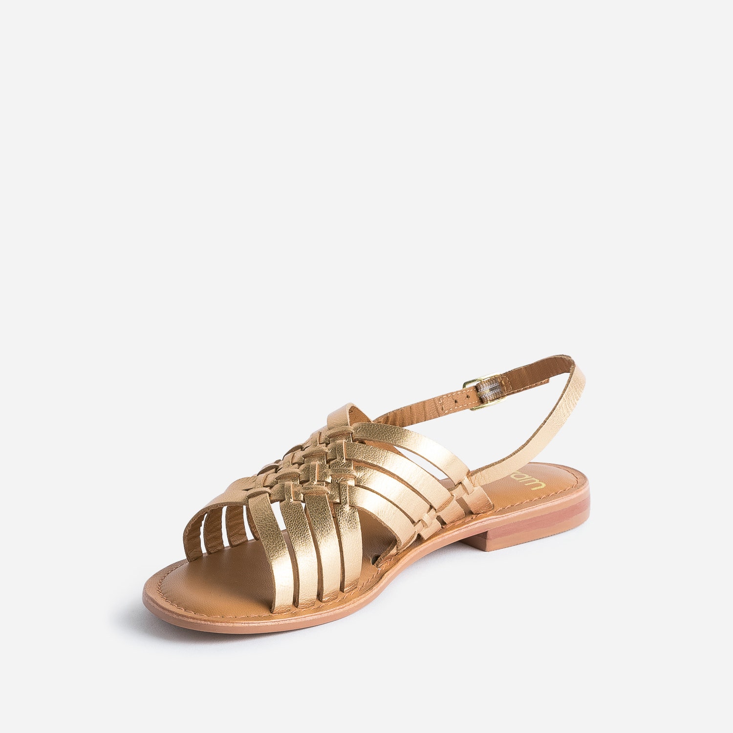 Sandale dorée en cuir tressé