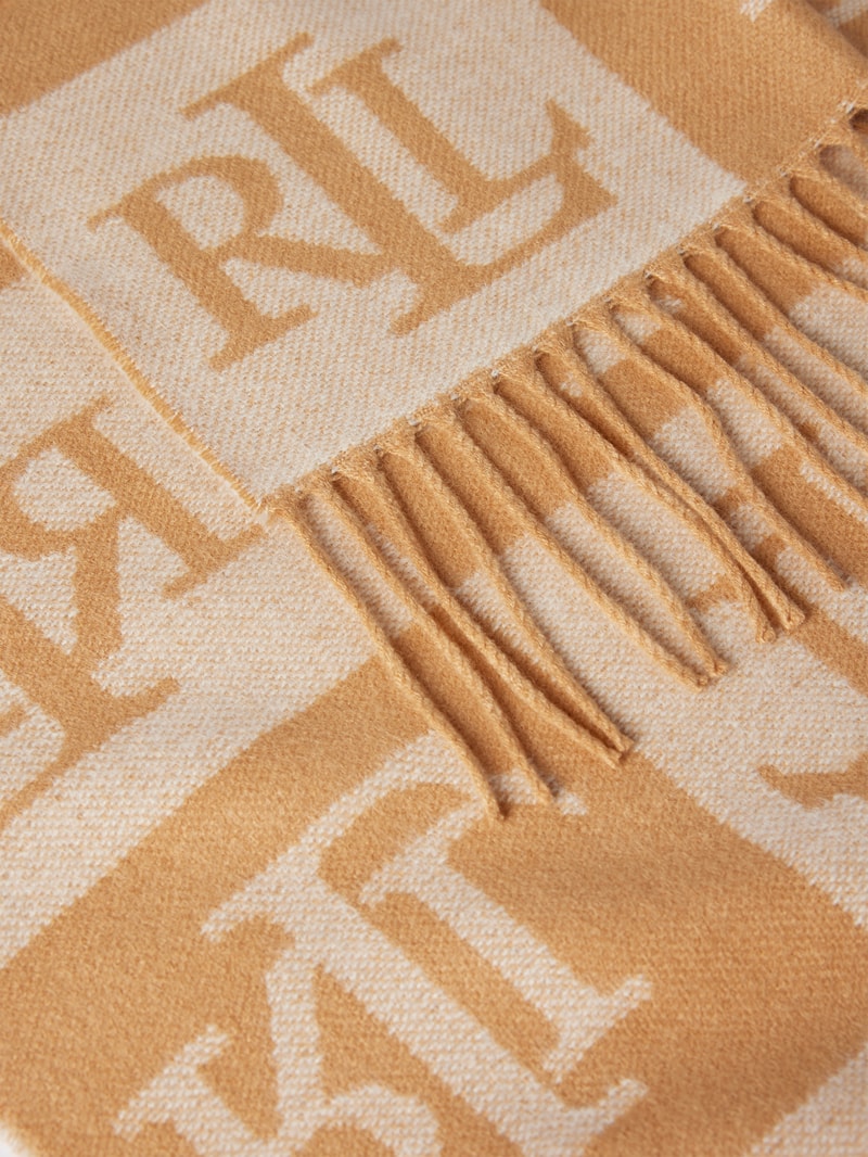 Set aus Schal und Mütze in camel