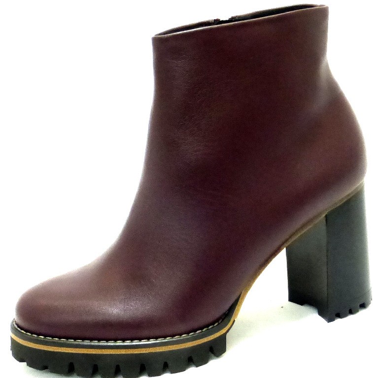 PETER KAISER Stiefeletten braun