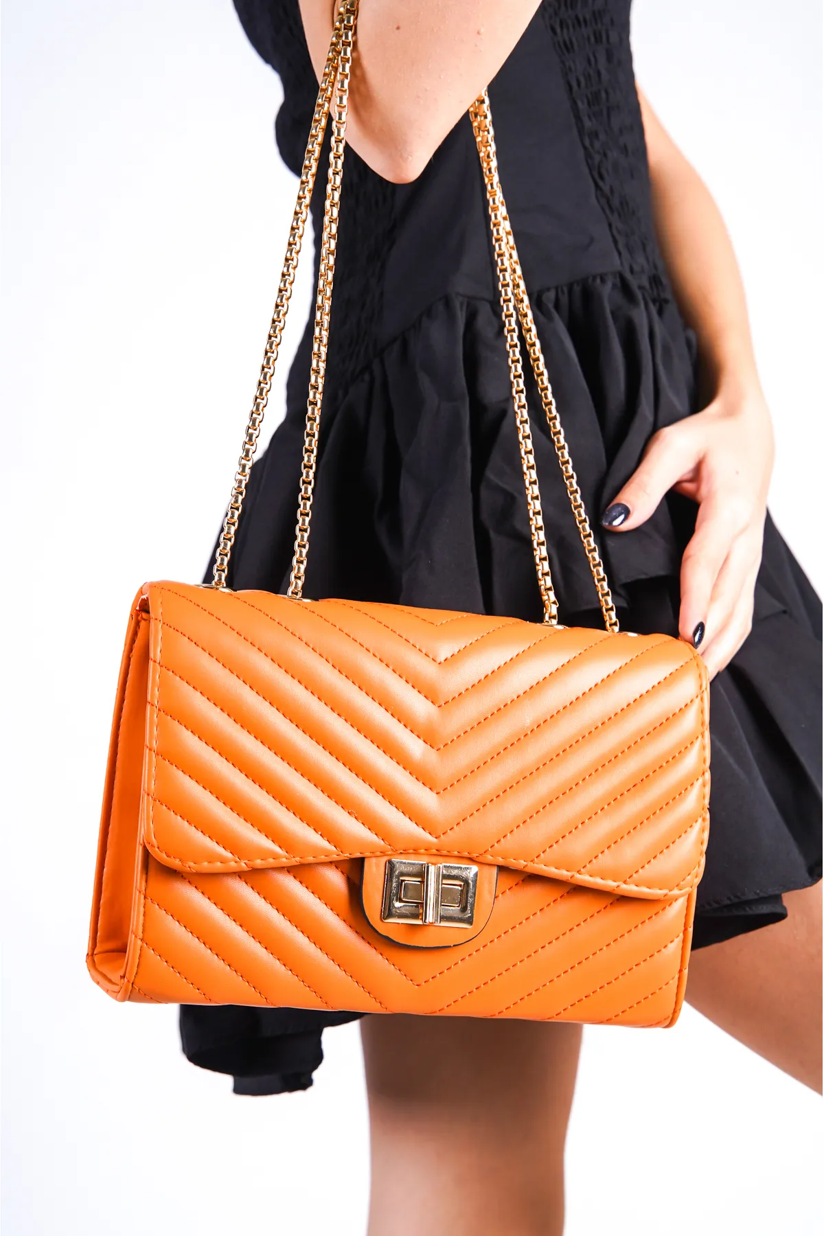 Capone Outfitters  Capone London Quilted Orange Damentasche