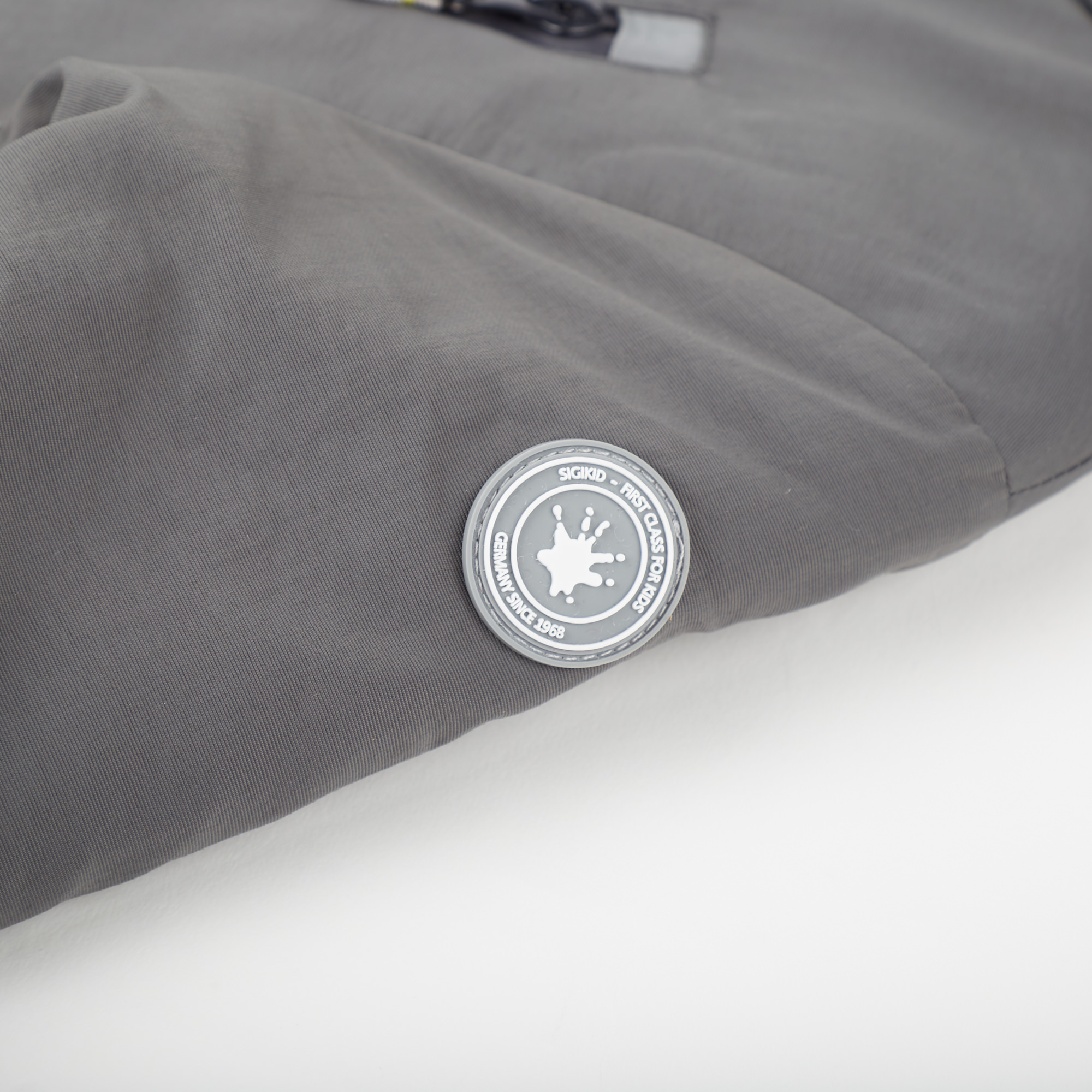 Wattierte Baby Winterjacke in Grau